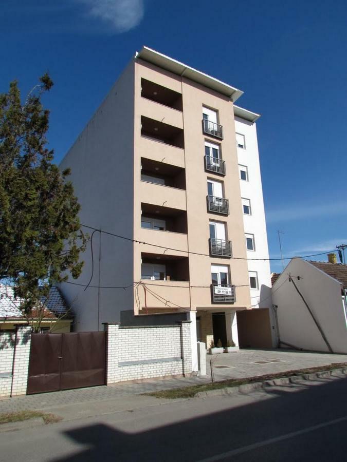 Apartman Pampas Όσιγιεκ Εξωτερικό φωτογραφία